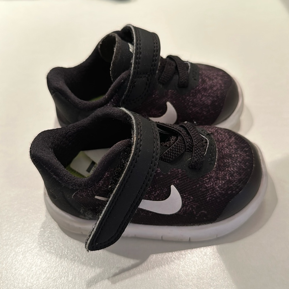 Baby Nike Free sneakers, like new